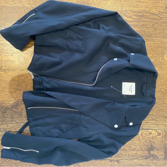 Abercrombie & Fitch Black cropped moto jacket Size S - Picture 2 of 4
